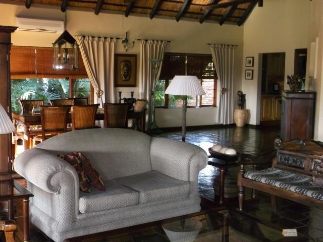 Khandizwe Kruger Villa Malalane Room photo